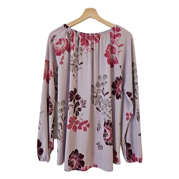 2/$15 Joan Vass Keyhole Neck Tie Lilac Floral Long Sleeve Blouse Top Size M - Picture 2 of 10